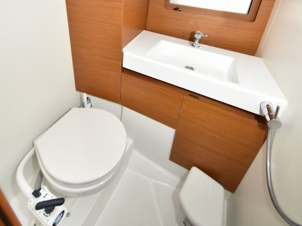 Jeanneau Sun Loft 47 | New Horizons