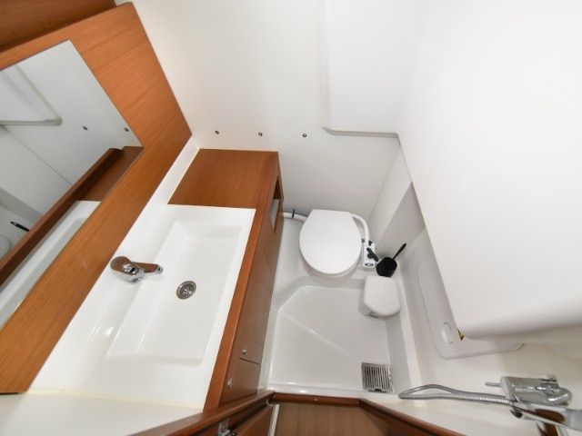 Jeanneau Sun Loft 47 | New Horizons