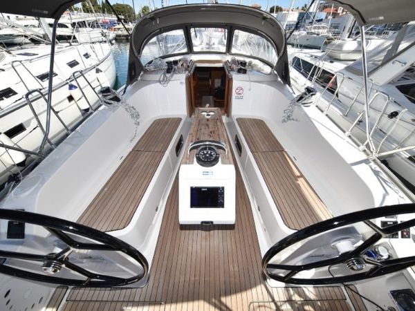 Bavaria Cruiser 41 | Nixie