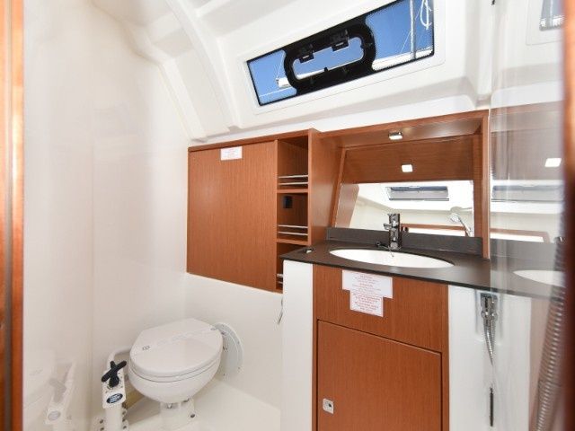 Bavaria Cruiser 41 | Nixie