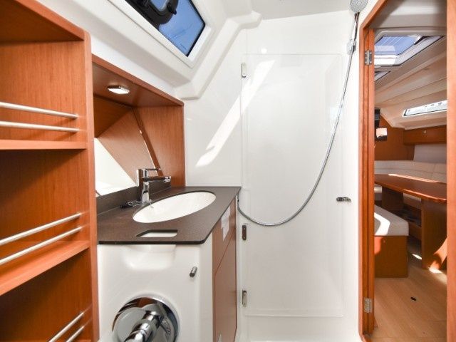 Bavaria Cruiser 41 | Nixie