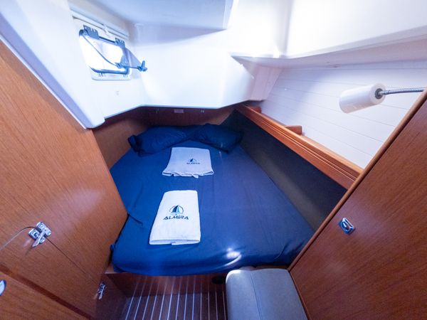 Bavaria Cruiser 37 | Almira