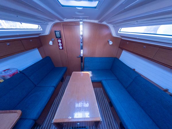Bavaria Cruiser 37 | Almira