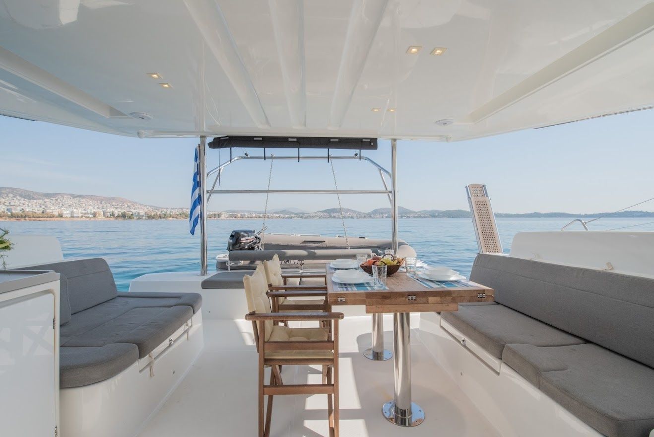 Lagoon 50 | For Sail Again