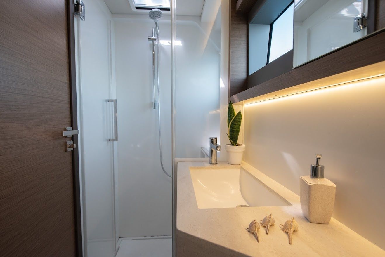 Lagoon 50 | For Sail Again