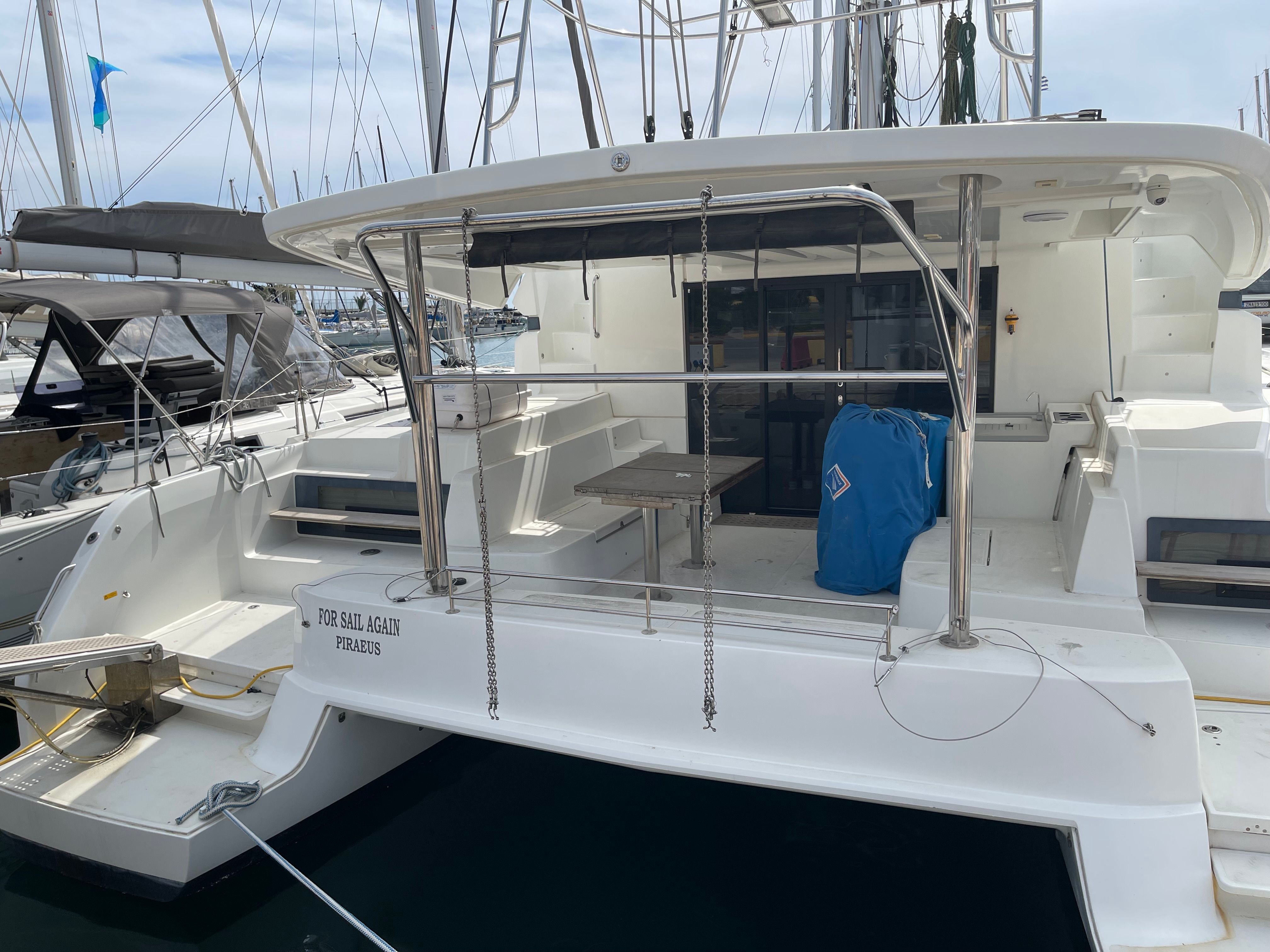 Lagoon 50 | For Sail Again