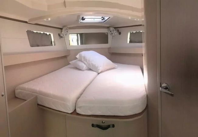 Beneteau Oceanis 41.1 | Ioanna