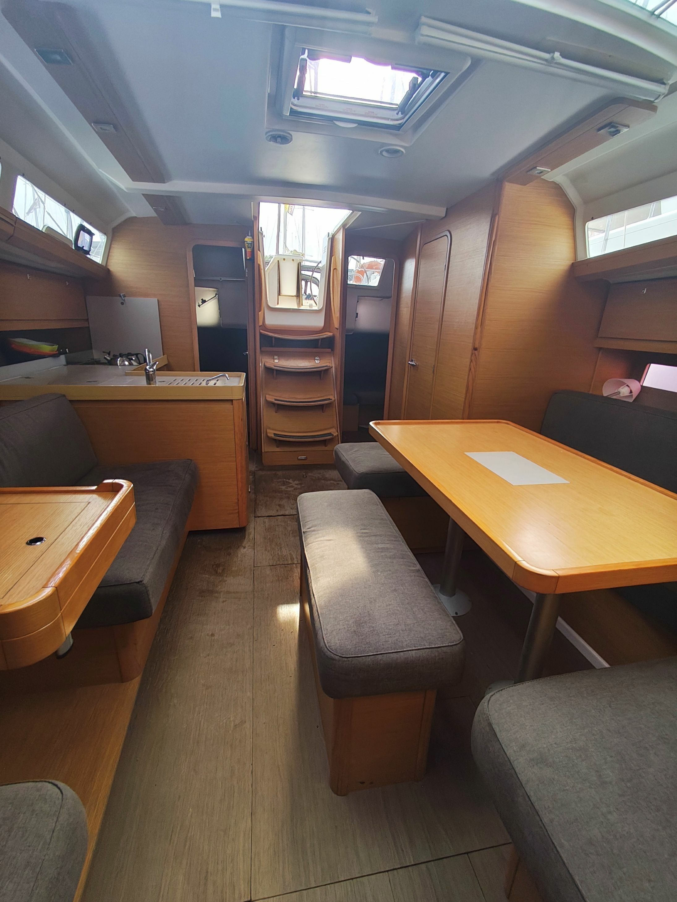 Dufour 412 | Iliana