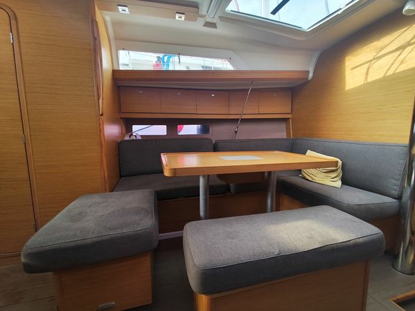 Dufour 412 | Iliana