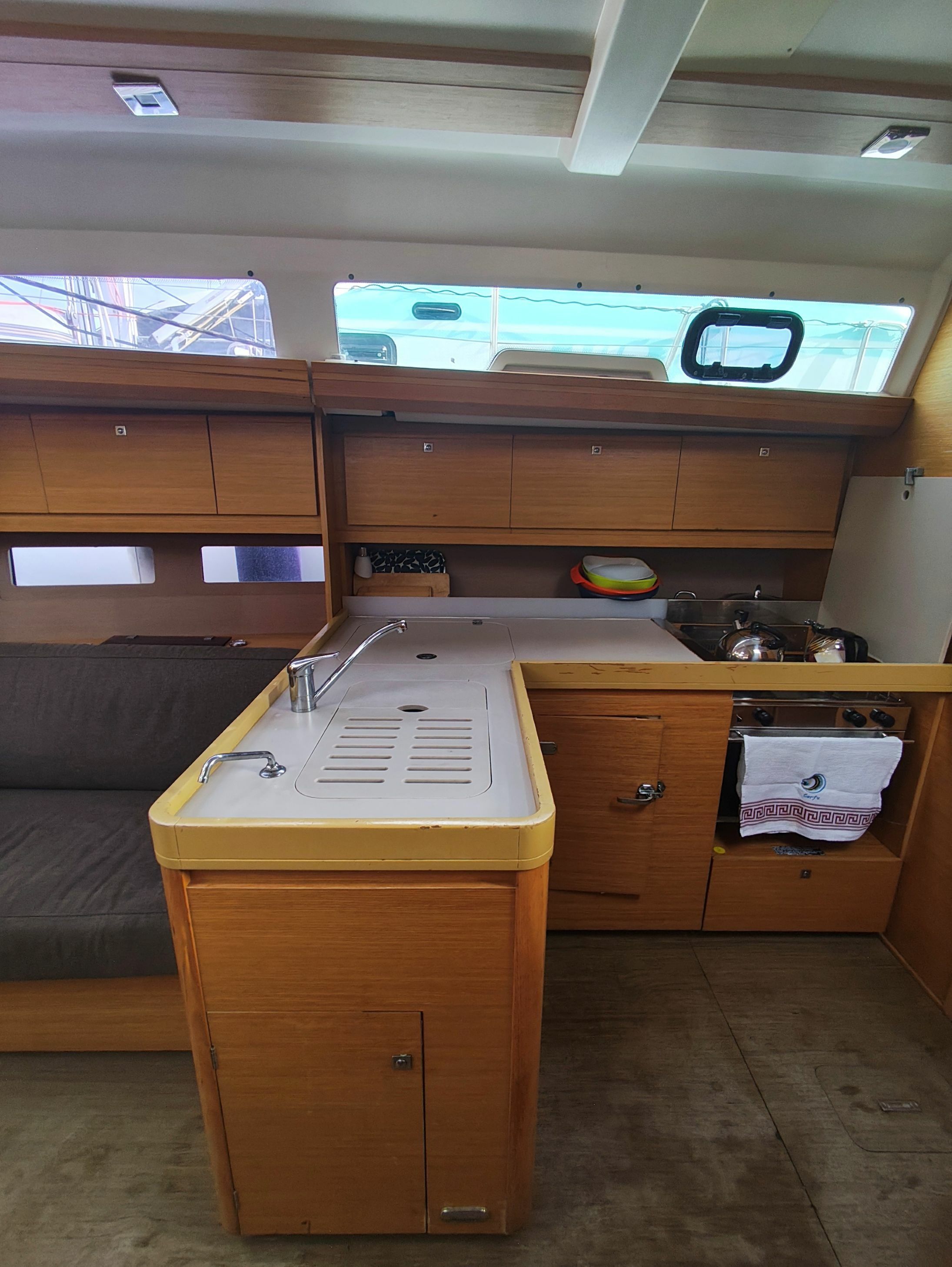 Dufour 412 | Iliana
