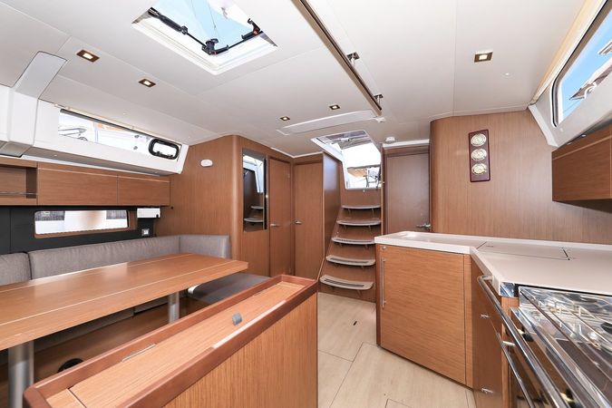 Beneteau Oceanis 46.1 | Speechless