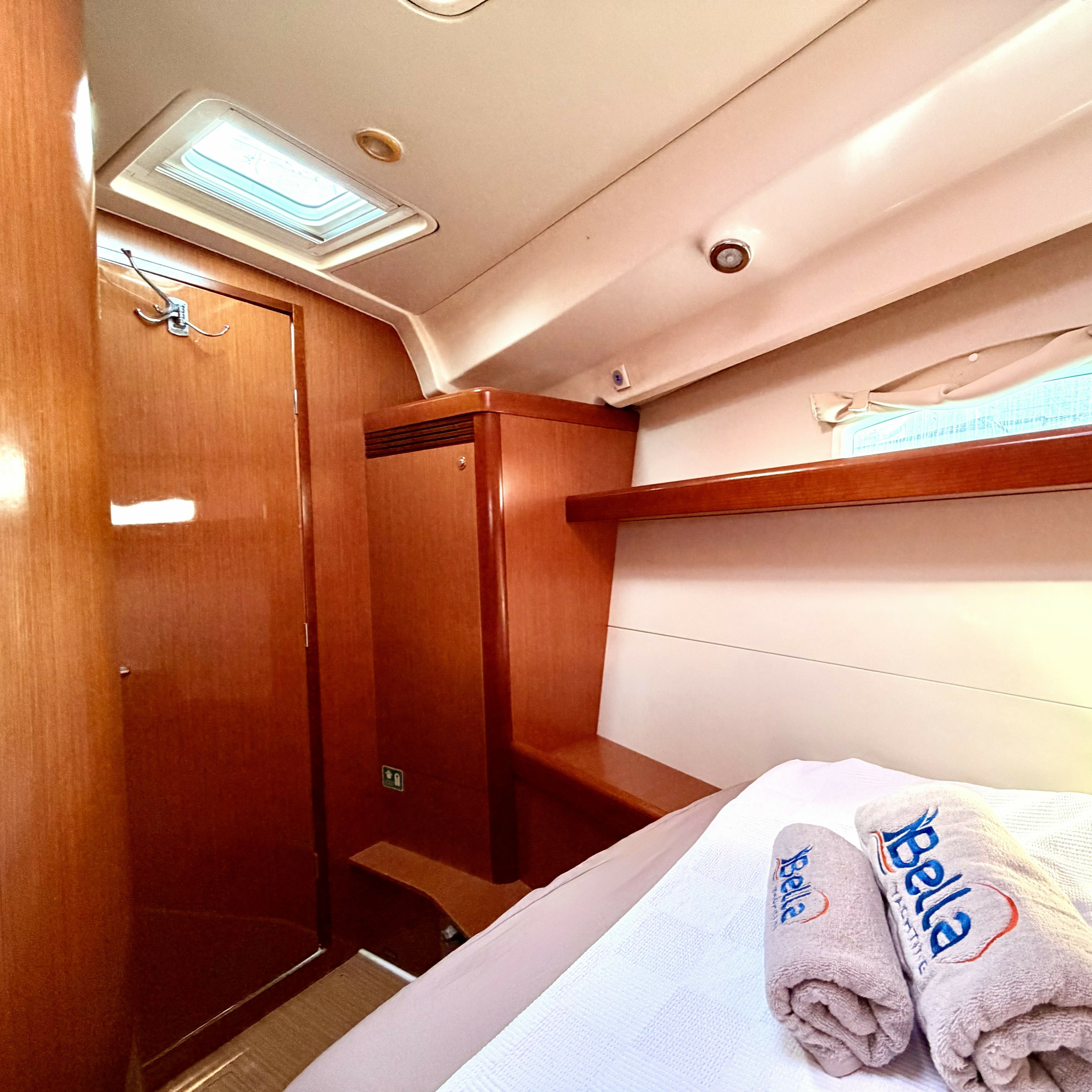 Beneteau Oceanis 40 | Tigre