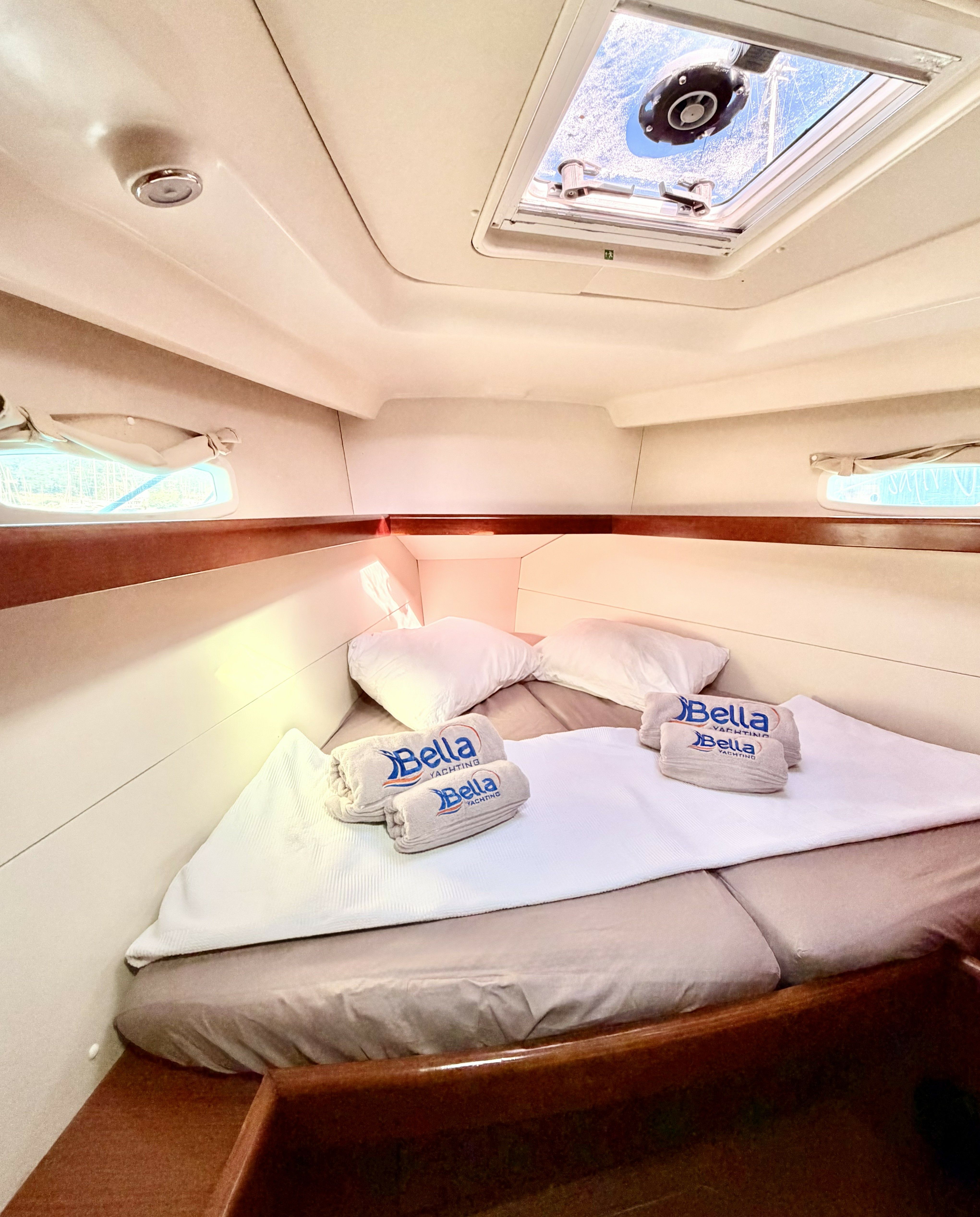 Beneteau Oceanis 40 | Tigre