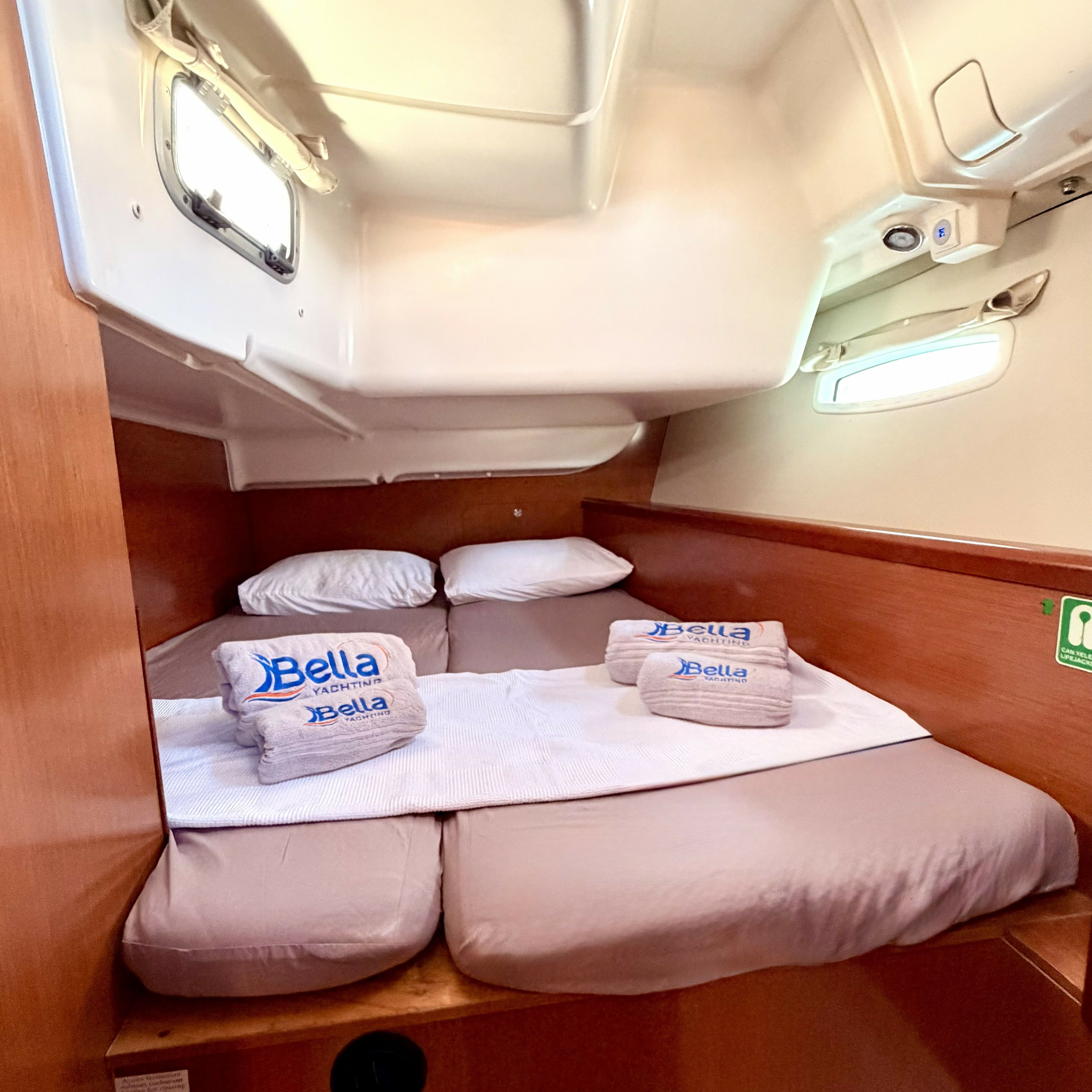 Beneteau Oceanis 40 | Tigre