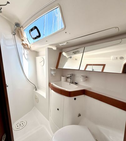 Beneteau Oceanis 40 | Tigre