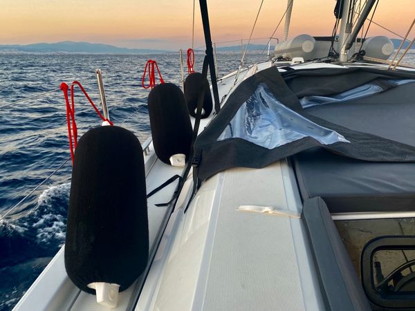Beneteau Oceanis 46.1 | Friendseap
