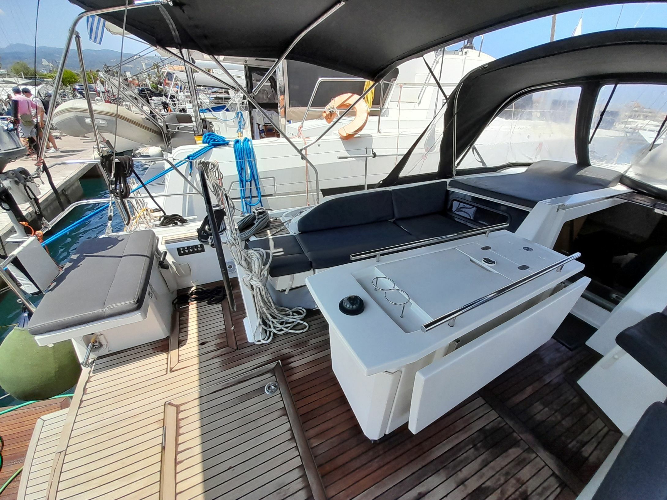 Beneteau Oceanis 46.1 | Friendseap
