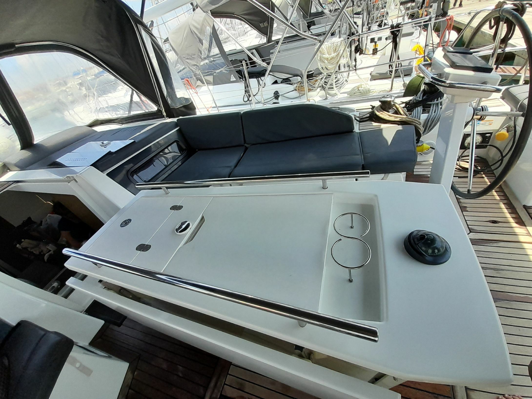 Beneteau Oceanis 46.1 | Friendseap