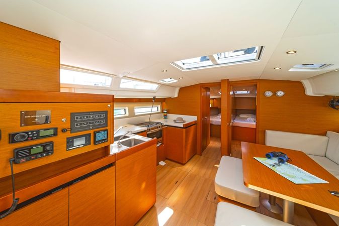 Jeanneau Sun Odyssey 490 | Bellatrix