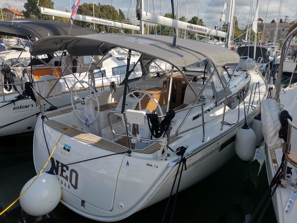 Bavaria Cruiser 34 | Neo