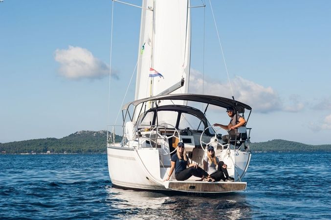 Bavaria Cruiser 34 | Neo