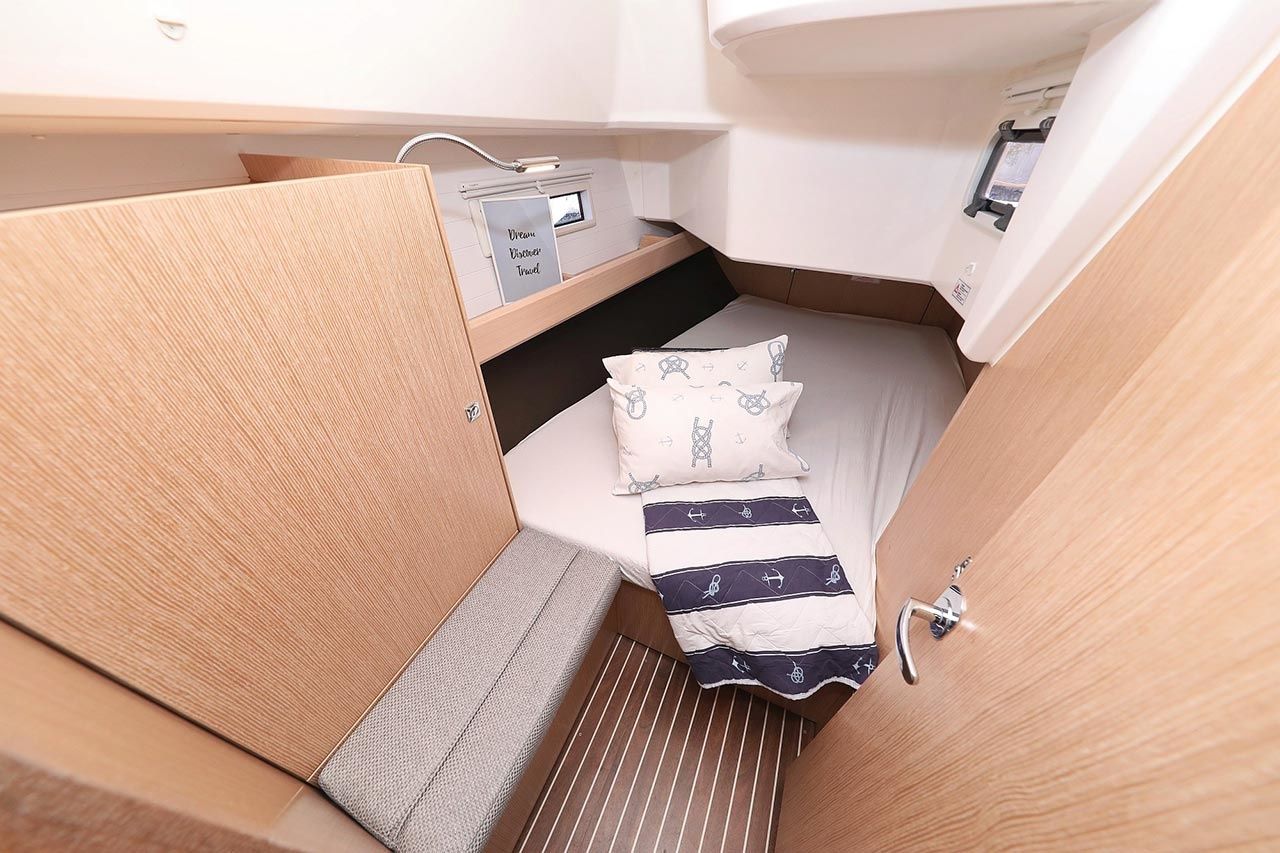 Bavaria Cruiser 37 | Bahari