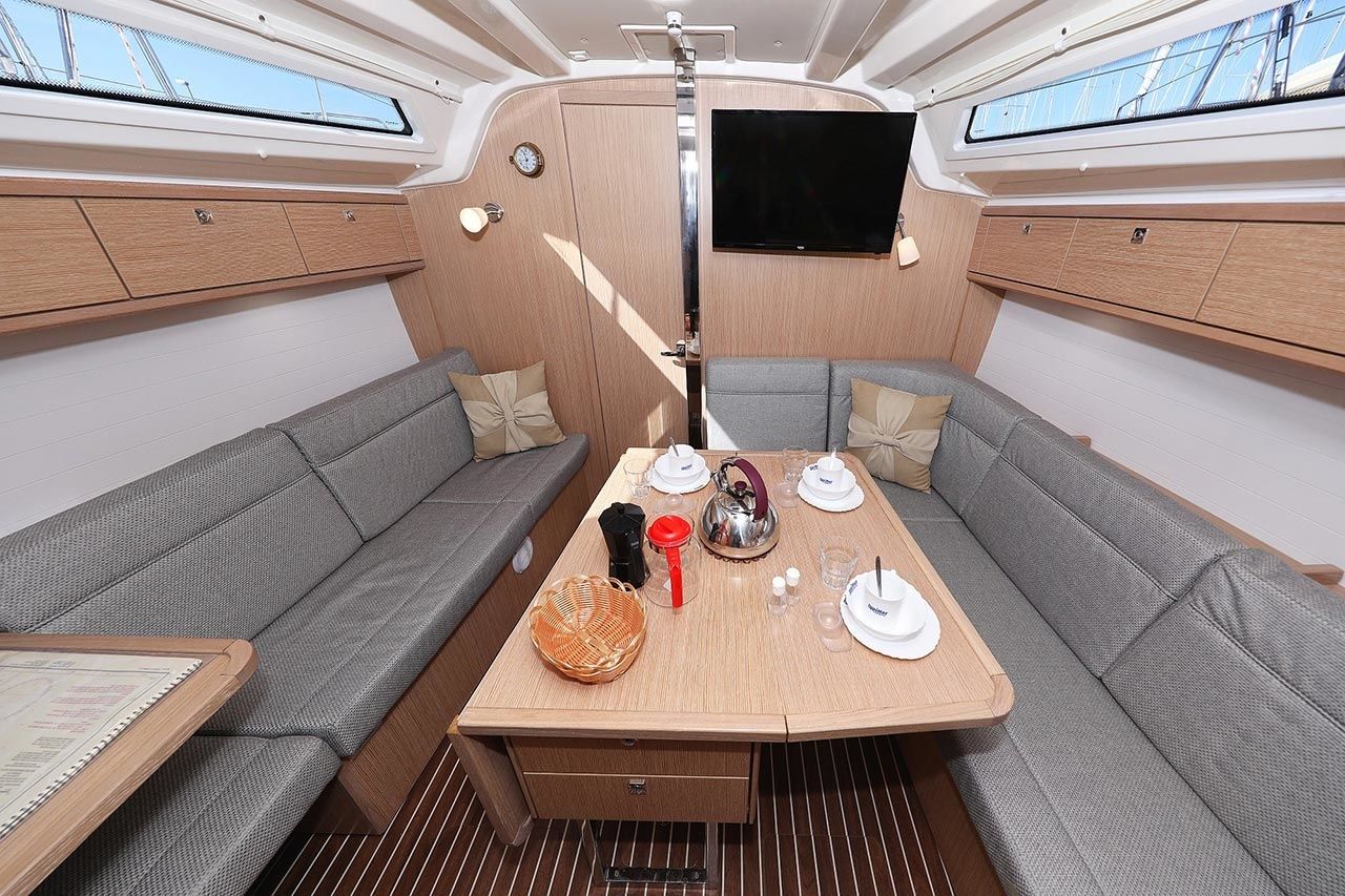Bavaria Cruiser 37 | Bahari