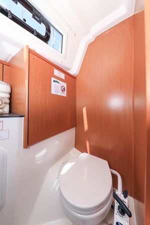 Bavaria Cruiser 34 | Deneb