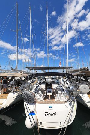 Bavaria Cruiser 34 | Deneb