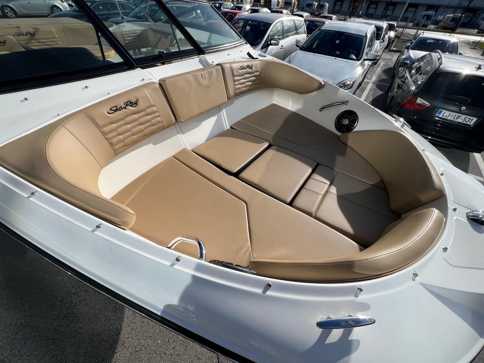 Sea Ray 190 SPX | 24