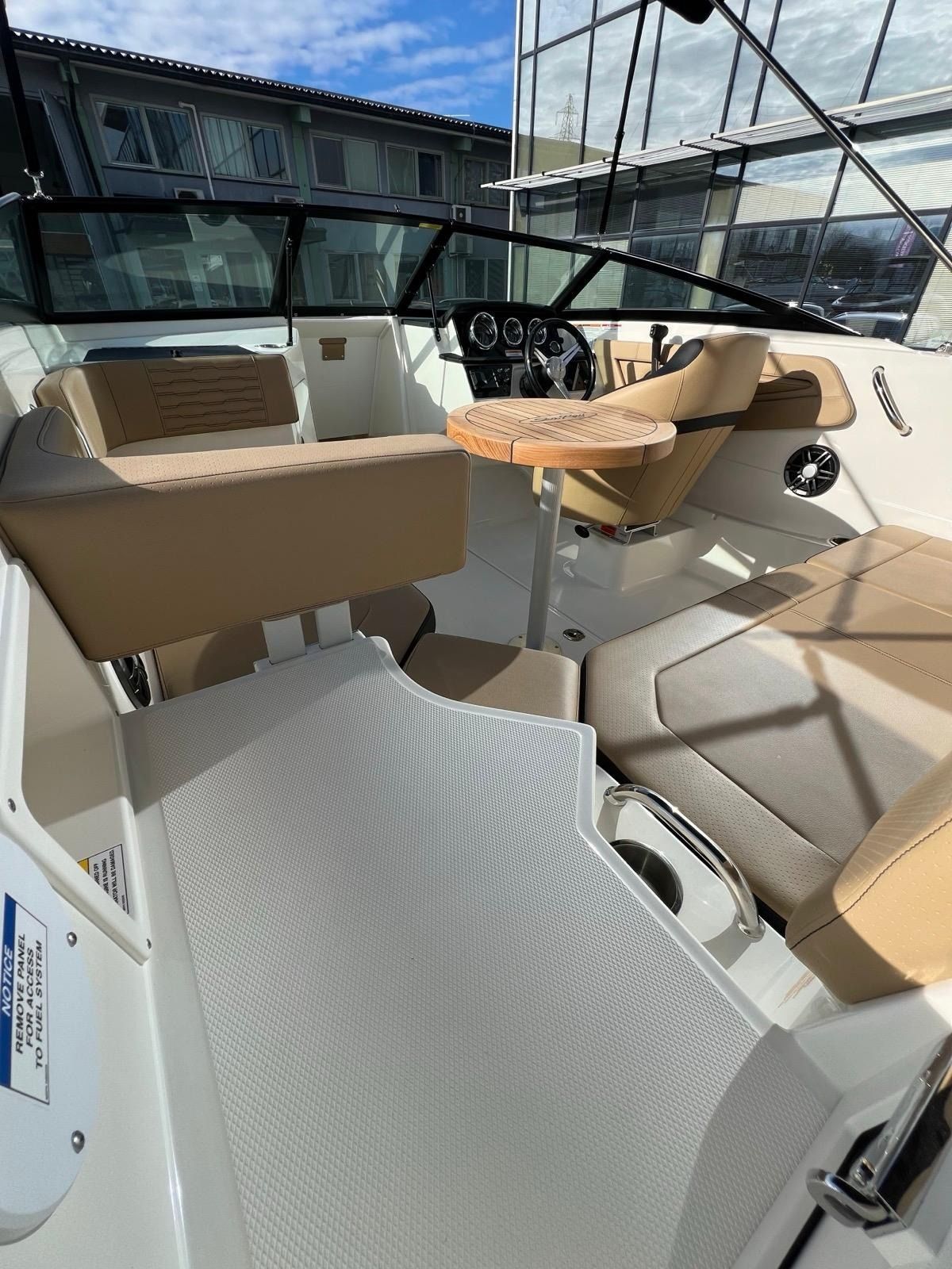 Sea Ray 190 SPX | 24