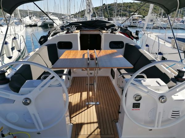 Elan 40 | Top Secret