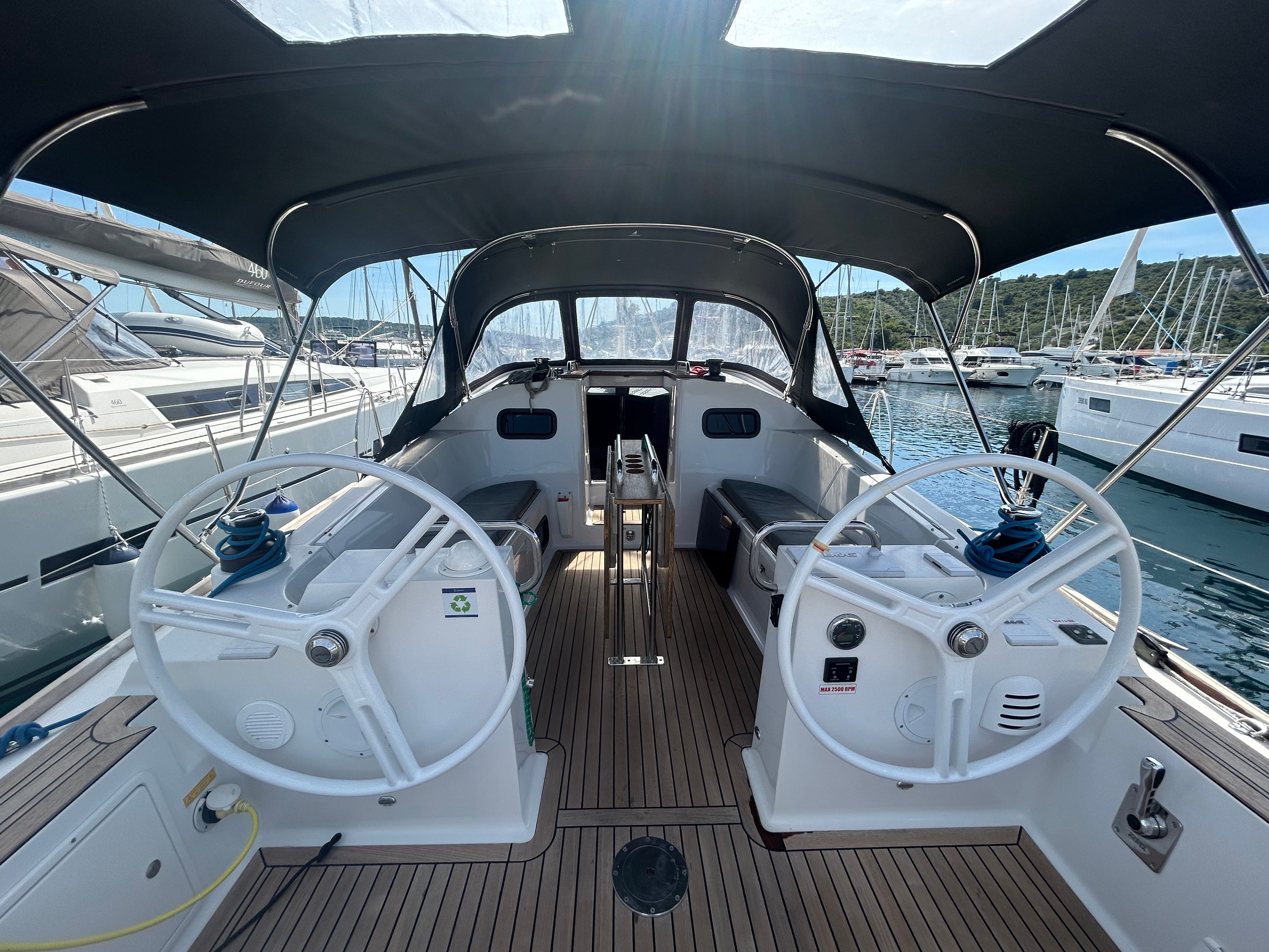 Elan 40 | Top Secret