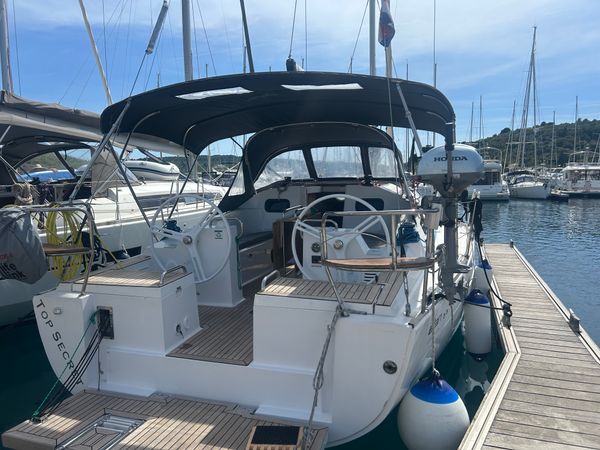 Elan 40 | Top Secret