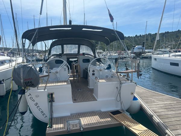 Elan 40 | Top Secret