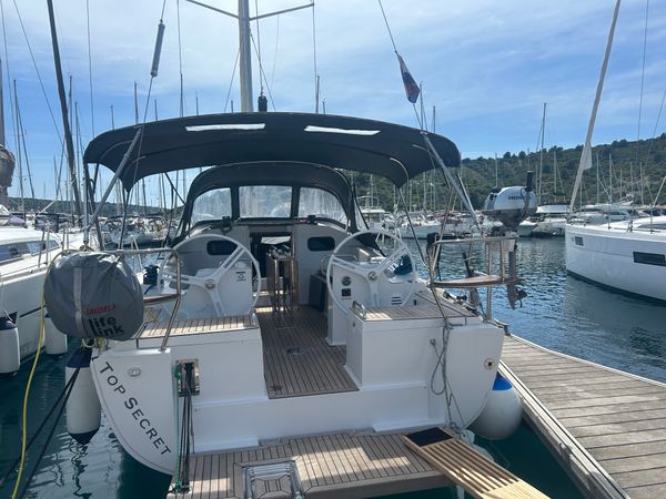 Elan 40 | Top Secret