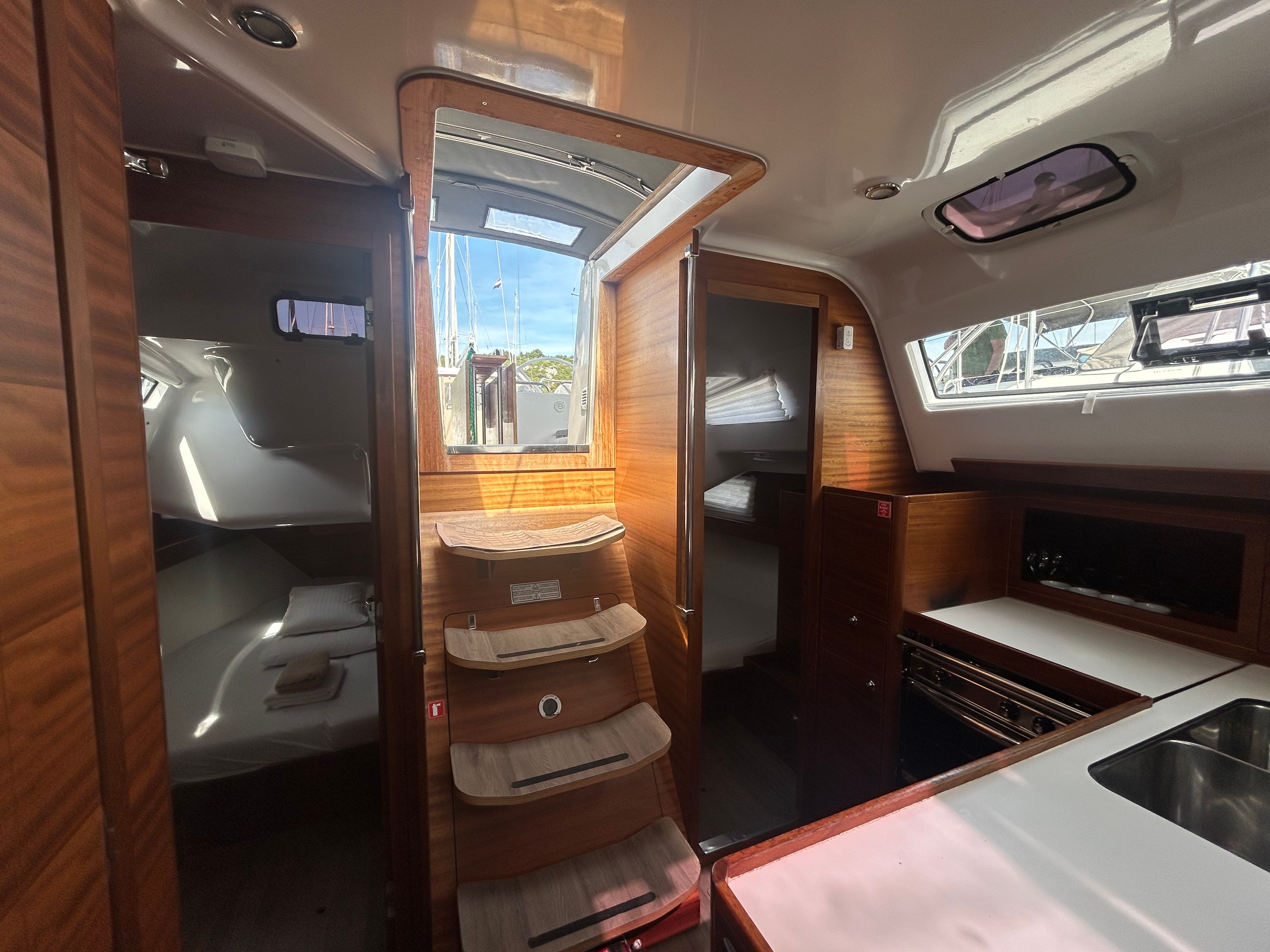 Elan 40 | Top Secret