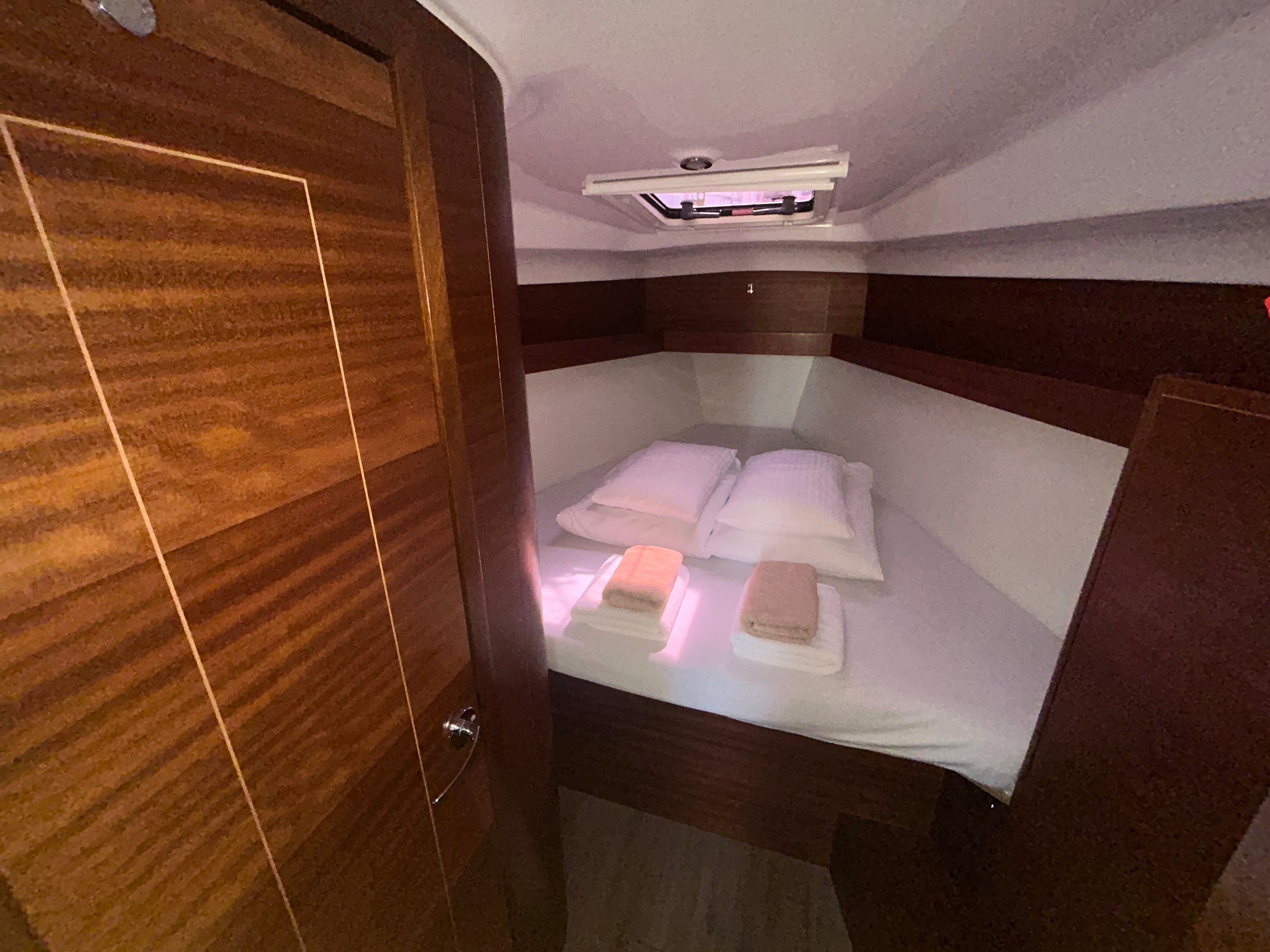 Elan 40 | Top Secret