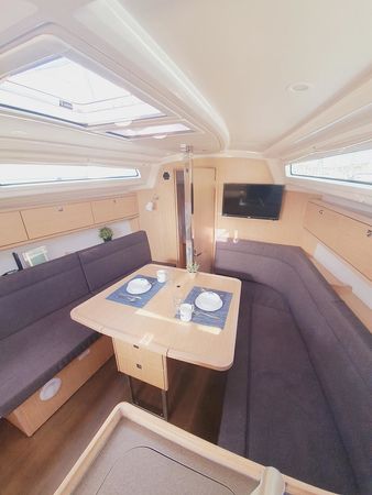 Bavaria Cruiser 34 | Pace