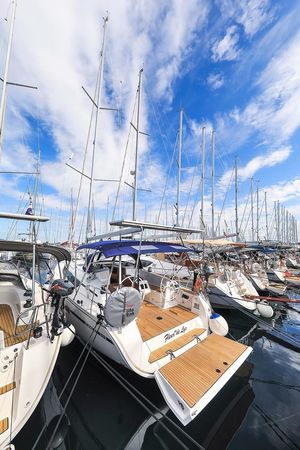 Bavaria Cruiser 41 | Fleur de Lys