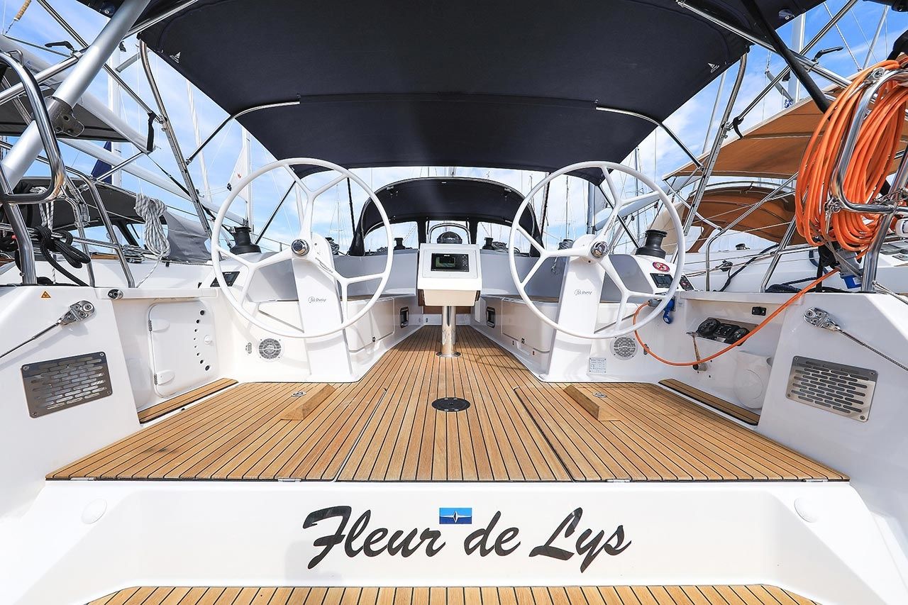Bavaria Cruiser 41 | Fleur de Lys