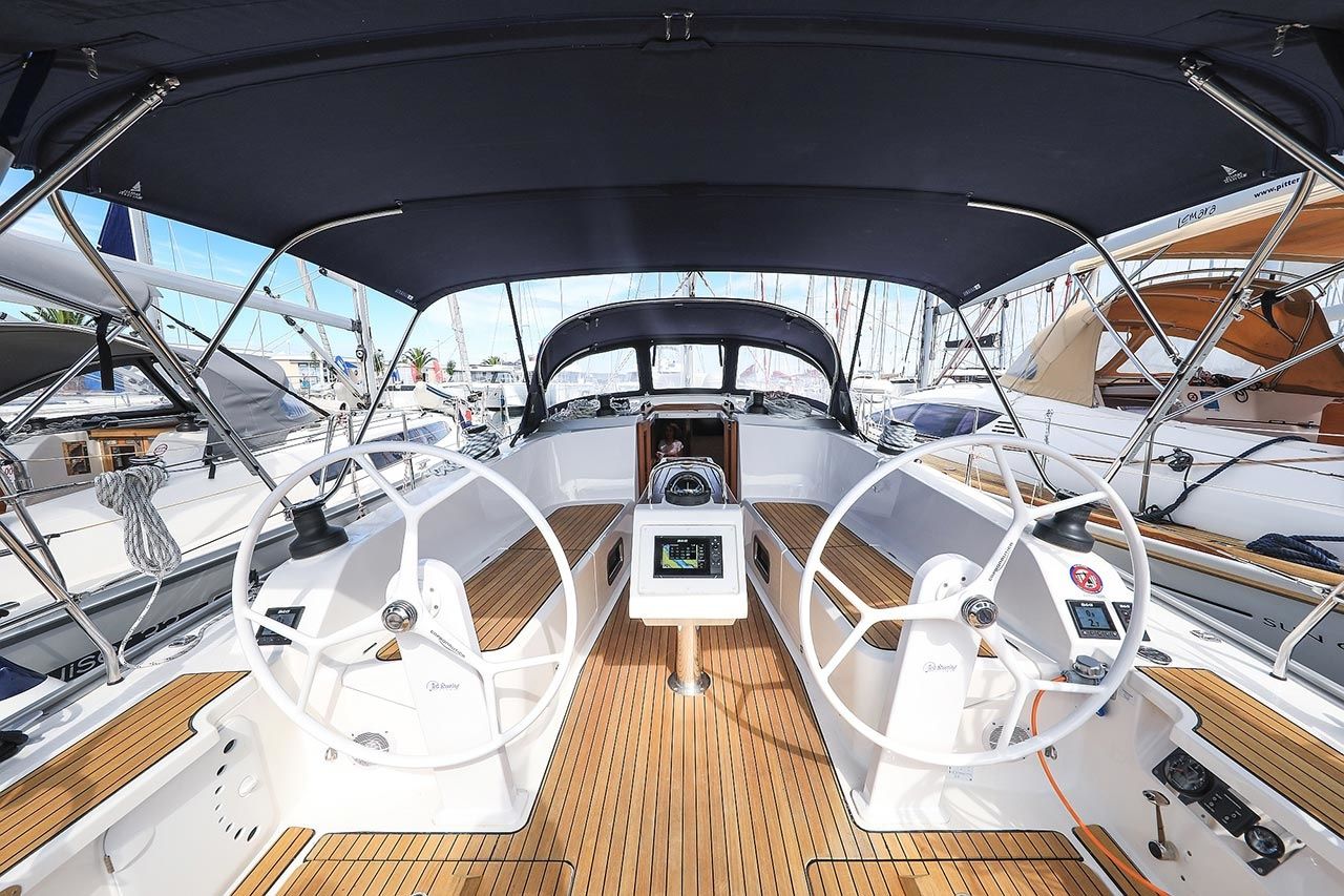 Bavaria Cruiser 41 | Fleur de Lys