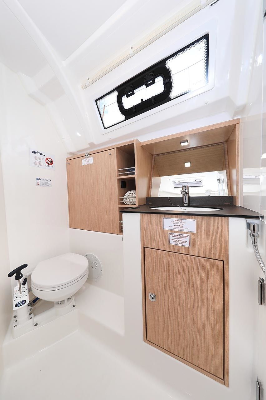 Bavaria Cruiser 41 | Fleur de Lys