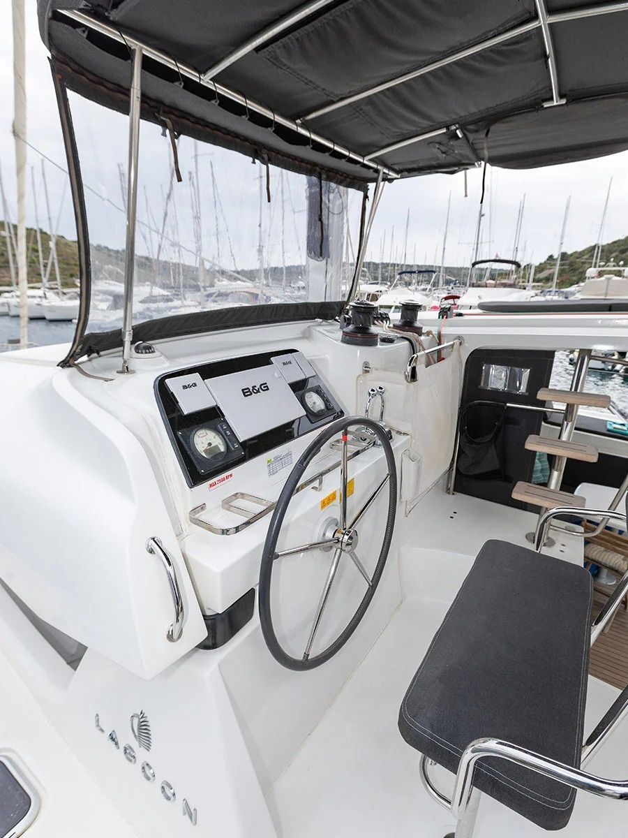 Lagoon 42 | Poseidon