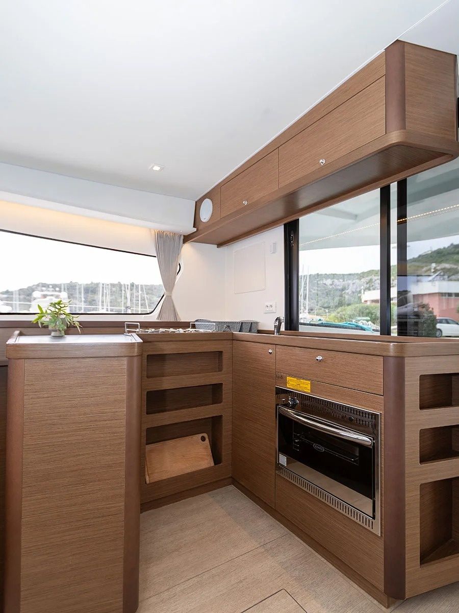 Lagoon 42 | Poseidon