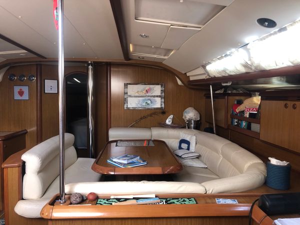 Jeanneau Sun Odyssey 49 | Easy Way