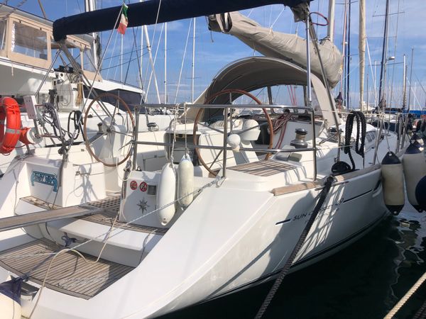 Jeanneau Sun Odyssey 49 | Easy Way