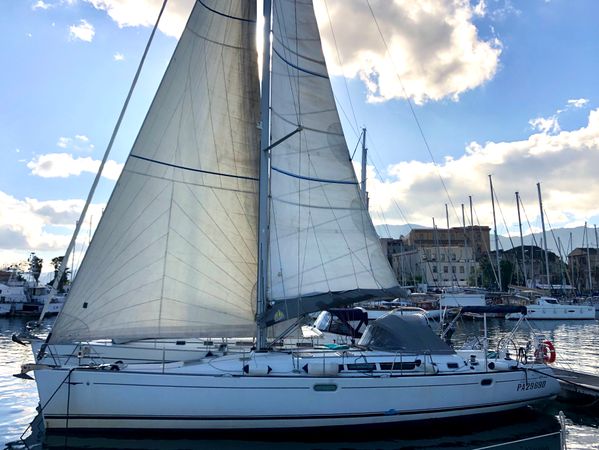 Jeanneau Sun Odyssey 49 | Easy Way