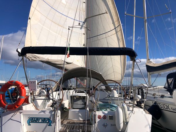 Jeanneau Sun Odyssey 49 | Easy Way