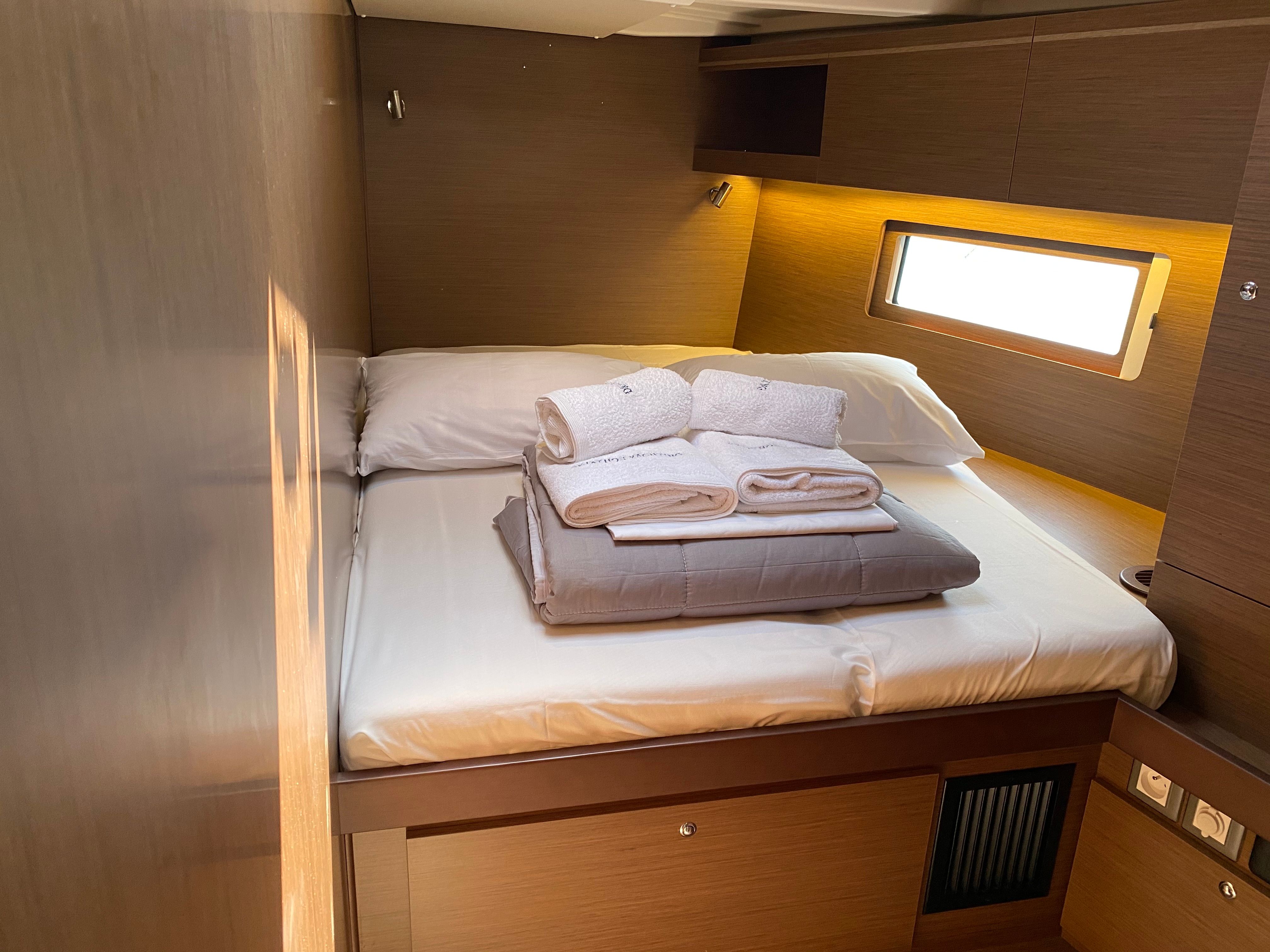 Beneteau Oceanis 51 | Captain George